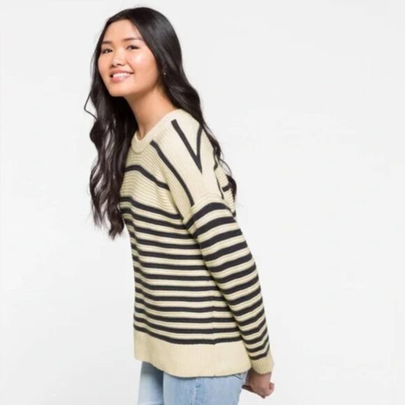 Madewell Greensboro Button Back Sweater - Picture 1 of 8